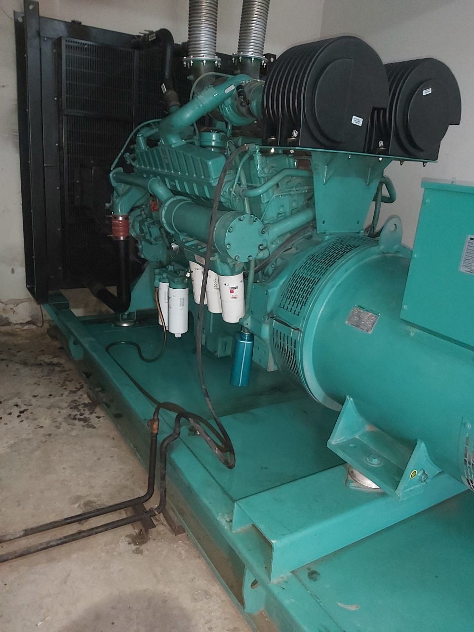 Cho thuê máy phát điện công nghiệp